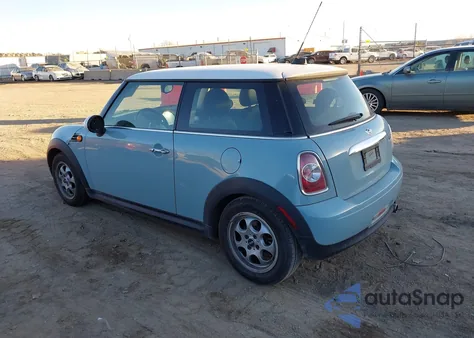 2013 Mini Hardtop Cooper from USA, damaged, VIN WMWSU3C52DT374374